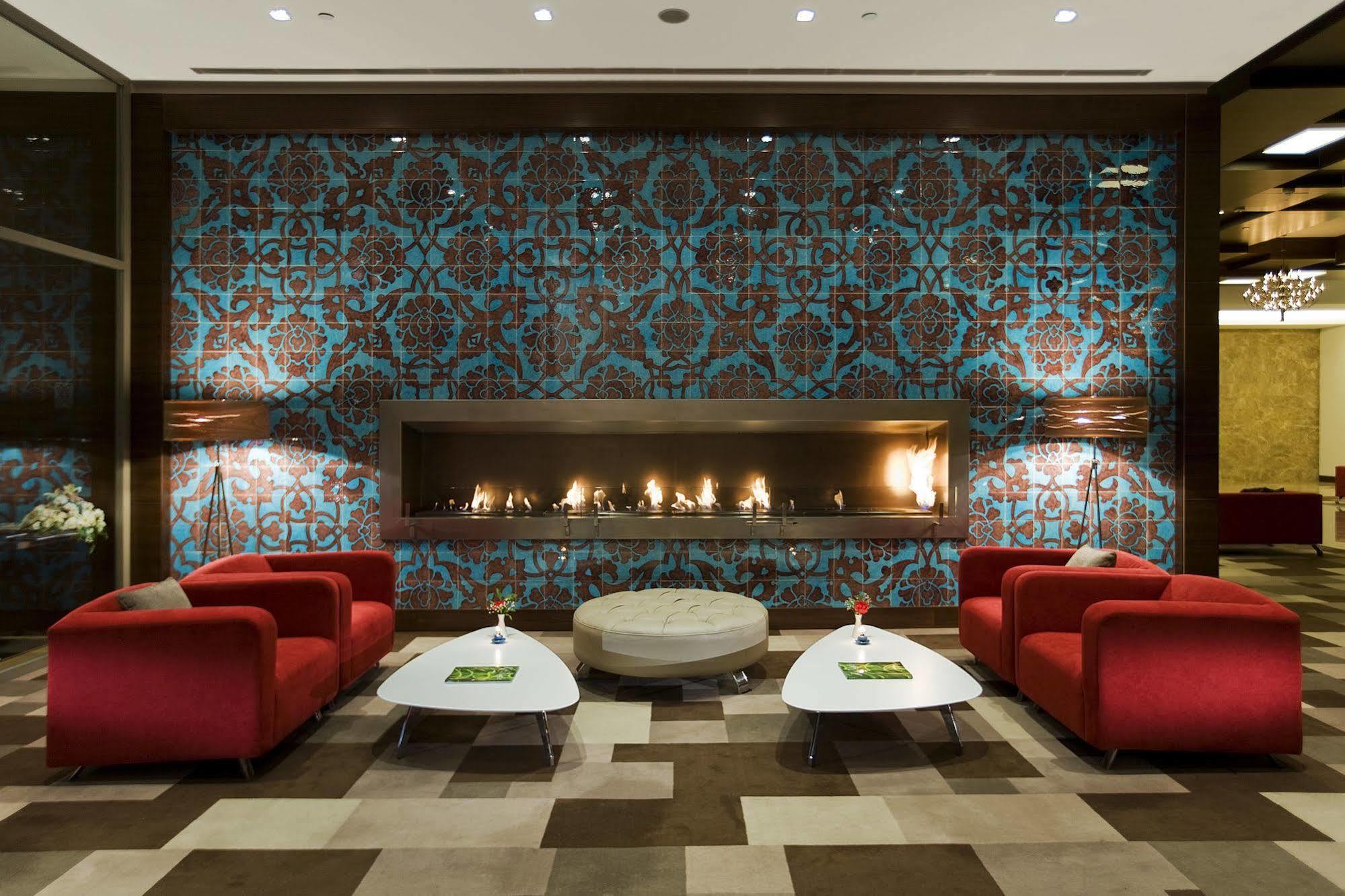 Hilton Garden Inn Kütahya Buitenkant foto